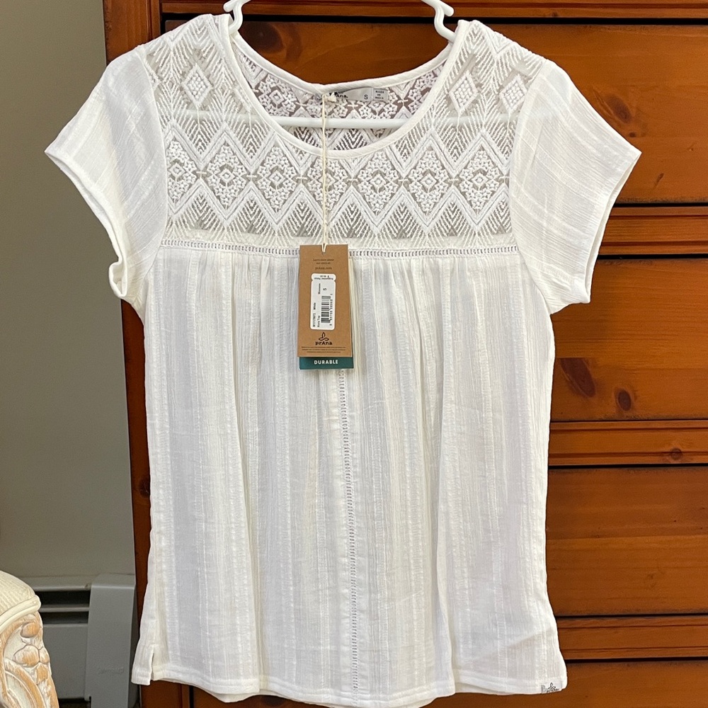 Prana White Lace Yoke Short Sleeve Blouse